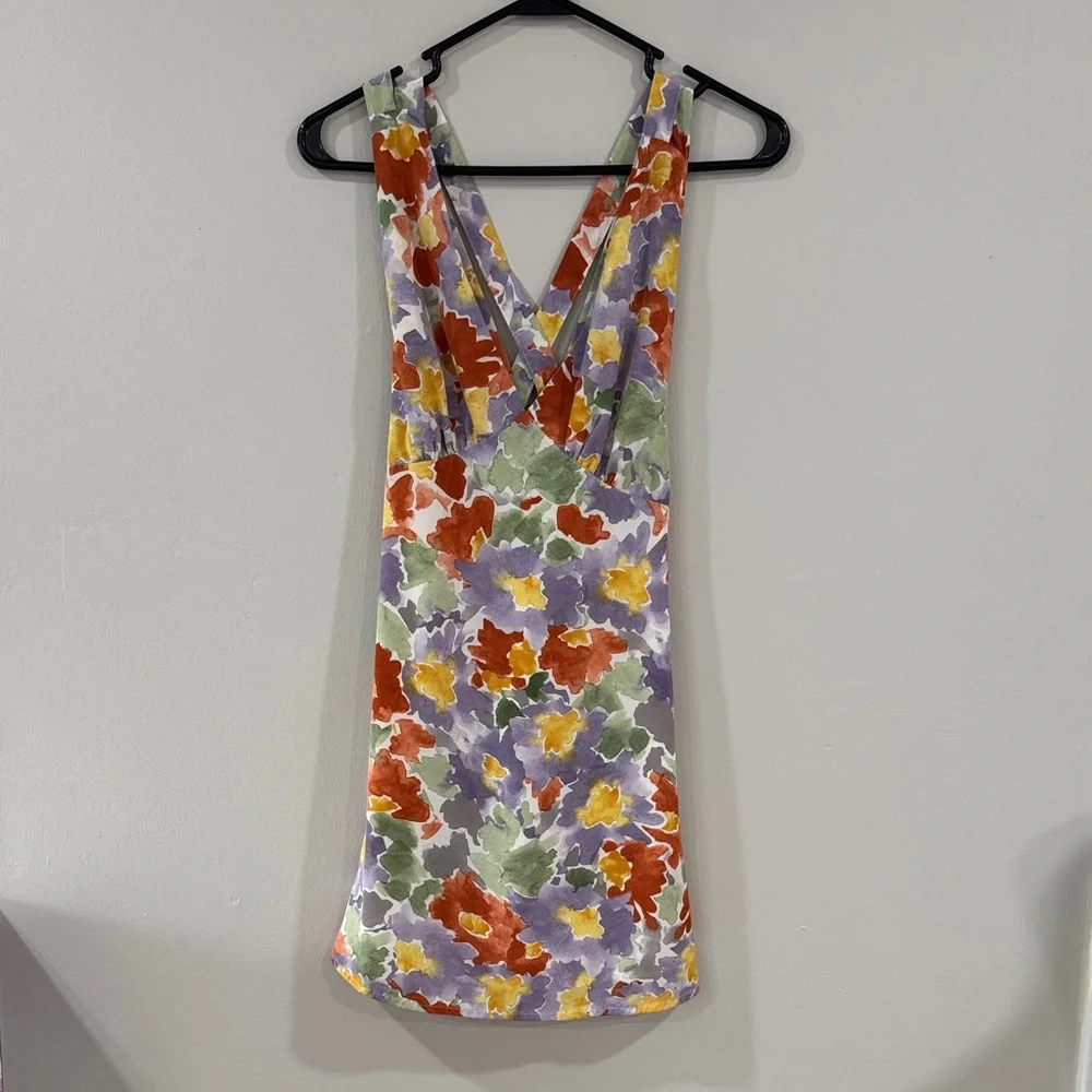 Bailey Rose Floral V-Neck Summer watercolor mini dress - Picture 2 of 8